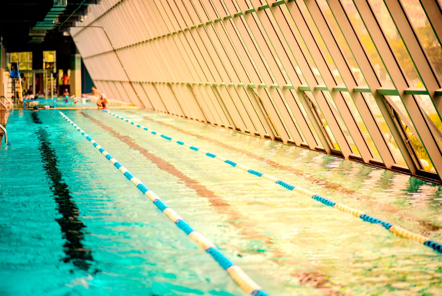 北川成人混凝土钢结构游泳池项目